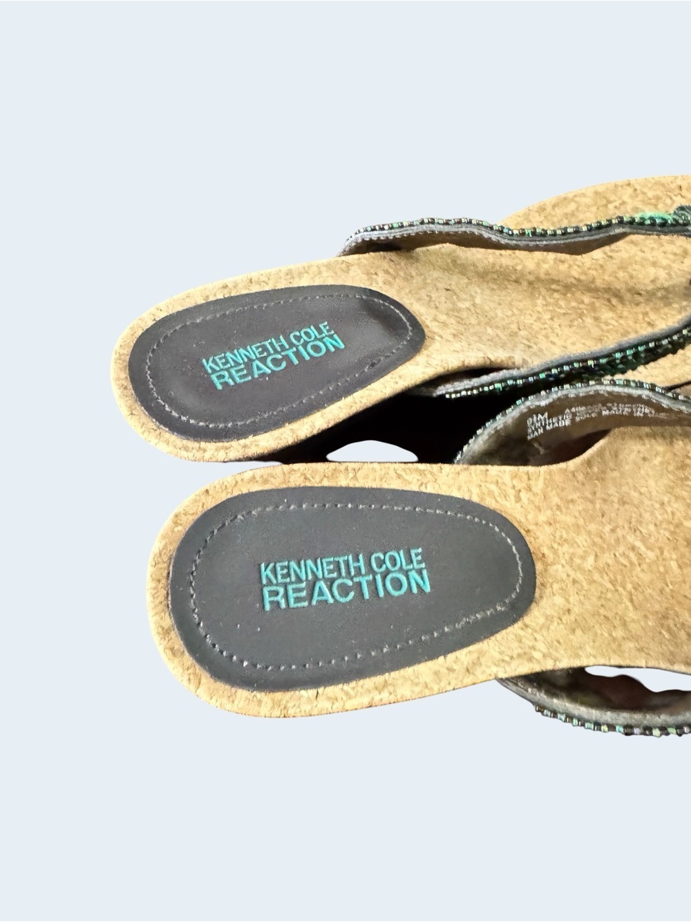 Kenneth Cole Reaction Women's Faux Turquoise & Beaded Thong Sandal Sz 9.5M - Picture 6 of 11